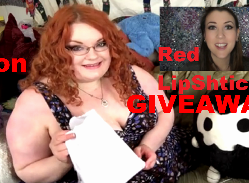 Savannah holds up a mailer, while red lipshtick is featured in an inset. there is red text that reads, "I Won Red Lipshtick's Giveaway!"